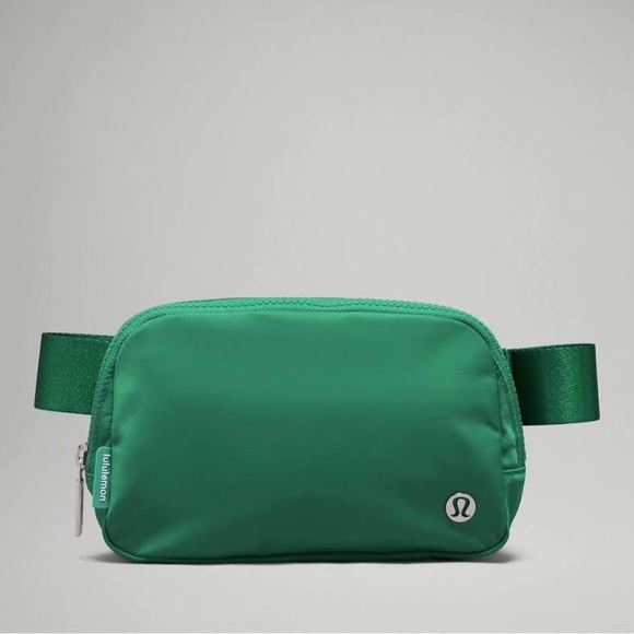 Lululemon Everywhere belt bag Fanny pack emerald ice green Fanny pack - Picture 11 of 11